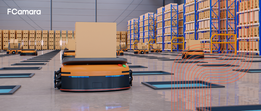 Robô transportando produto em armazém para ilustrar a inteligência artificial aplicada à logística