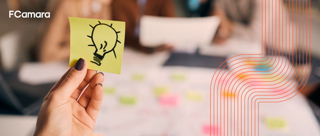 Desenho de lâmpada no post-it para ilustrar o tema subproduto