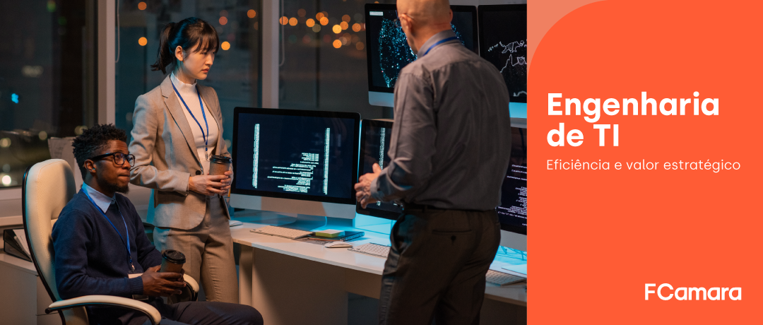 Colegas de trabalho falando sobre engenharia de TI